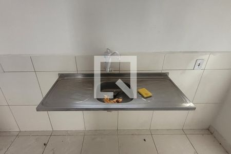 Cozinha de kitnet/studio para alugar com 1 quarto, 16m² em Cambuci, São Paulo