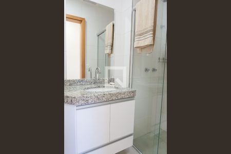 Apartamento à venda com 149m², 3 quartos e 2 vagas Apartamento à venda com 149m², 3 quartos e 2 vagasBanheiro Social