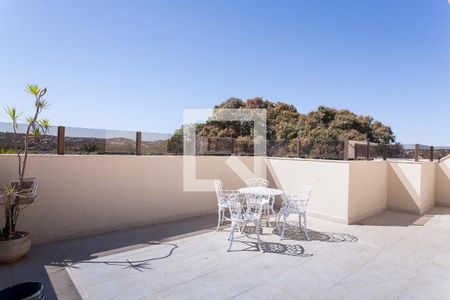 Apartamento à venda com 149m², 3 quartos e 2 vagas Apartamento à venda com 149m², 3 quartos e 2 vagasVaranda