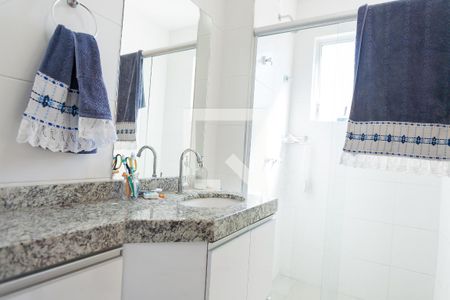 Apartamento à venda com 149m², 3 quartos e 2 vagas Apartamento à venda com 149m², 3 quartos e 2 vagasBanheiro suíte