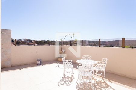 Apartamento à venda com 149m², 3 quartos e 2 vagas Apartamento à venda com 149m², 3 quartos e 2 vagasVaranda