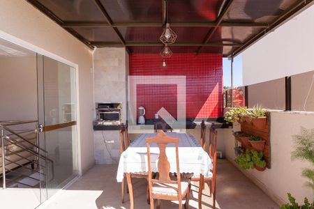 Apartamento à venda com 149m², 3 quartos e 2 vagas Apartamento à venda com 149m², 3 quartos e 2 vagasChurrasqueira