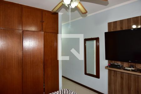 Quarto 1 - Suíte de casa à venda com 3 quartos, 250m² em Jardim Santo Antoninho, São Paulo