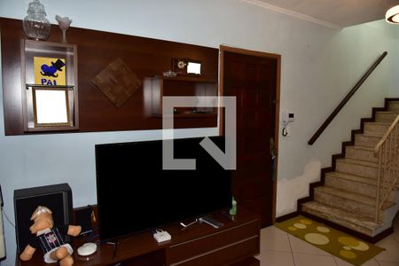 Sala de casa à venda com 3 quartos, 250m² em Jardim Santo Antoninho, São Paulo