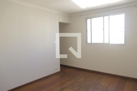 Sala de apartamento para alugar com 2 quartos, 70m² em São Judas, São Paulo