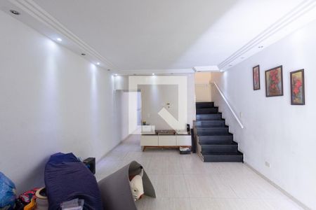 Sala de casa para alugar com 3 quartos, 240m² em Jardim São Nicolau, São Paulo