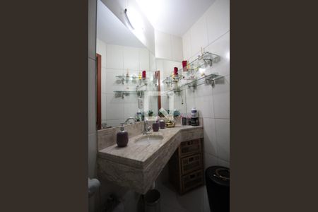 Banheiro da Suite de apartamento à venda com 3 quartos, 120m² em Santa Mônica, Belo Horizonte