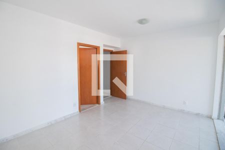 Sala de apartamento para alugar com 3 quartos, 72m² em Parque das Industrias, Betim
