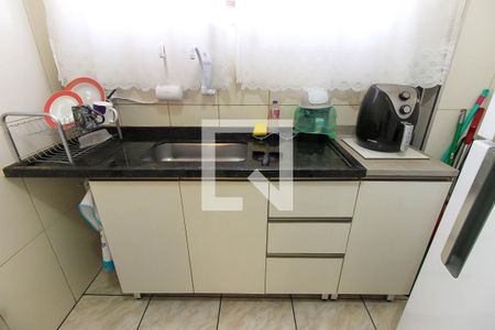 Casa à venda com 138m², 3 quartos e 3 vagas Casa à venda com 138m², 3 quartos e 3 vagasCozinha