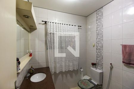 Casa à venda com 138m², 3 quartos e 3 vagas Casa à venda com 138m², 3 quartos e 3 vagasBanheiro