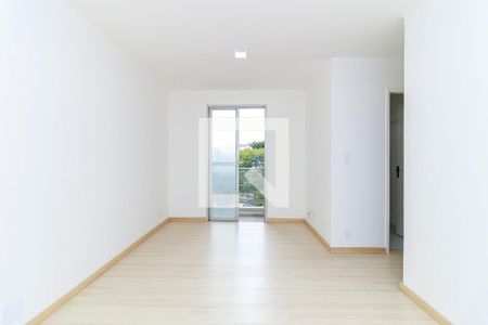 Sala de apartamento para alugar com 2 quartos, 55m² em Vila das Belezas, São Paulo