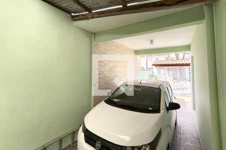 Casa à venda com 110m², 2 quartos e 3 vagas Casa à venda com 110m², 2 quartos e 3 vagasÁrea comum