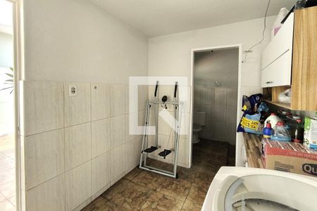 Casa à venda com 110m², 2 quartos e 3 vagas Casa à venda com 110m², 2 quartos e 3 vagasÁrea de Serviço