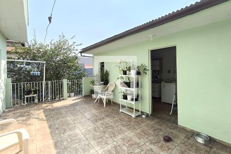 Casa à venda com 110m², 2 quartos e 3 vagas Casa à venda com 110m², 2 quartos e 3 vagasÁrea comum