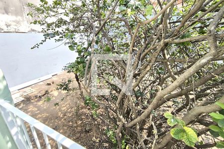 Casa à venda com 110m², 2 quartos e 3 vagas Casa à venda com 110m², 2 quartos e 3 vagasÁrea comum