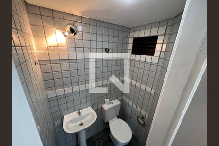 Lavabo de apartamento para alugar com 1 quarto, 80m² em Pinheiros, São Paulo