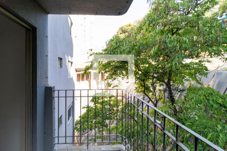 Varanda de apartamento para alugar com 2 quartos, 85m² em Vila Ipojuca, São Paulo