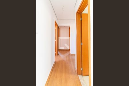 Corredor de apartamento à venda com 3 quartos, 100m² em Santa Monica, Belo Horizonte