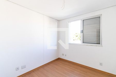 Quarto 1 de apartamento à venda com 3 quartos, 100m² em Santa Monica, Belo Horizonte