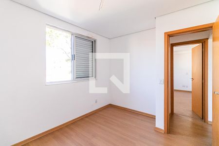 Quarto 2 de apartamento à venda com 3 quartos, 100m² em Santa Monica, Belo Horizonte