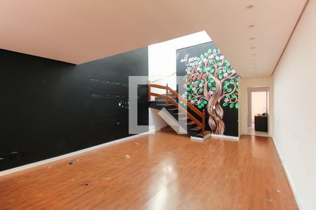 Sala de casa para alugar com 2 quartos, 130m² em Vila Rio Branco, São Paulo