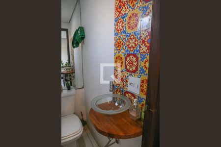 Lavabo de casa à venda com 3 quartos, 160m² em Vila Romana, São Paulo