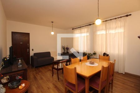 Sala de apartamento à venda com 3 quartos, 105m² em Santo Antônio, Belo Horizonte