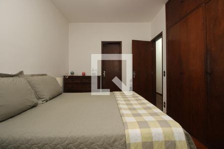 Quarto 1 de apartamento à venda com 3 quartos, 105m² em Santo Antônio, Belo Horizonte