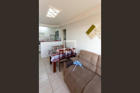 Sala de apartamento para alugar com 2 quartos, 45m² em Jardim Santa Terezinha (zona Leste), São Paulo