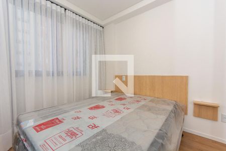 Quarto de kitnet/studio para alugar com 1 quarto, 30m² em Centro, Curitiba