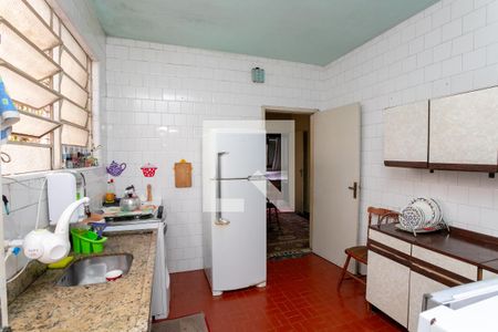 Casa à venda com 180m², 4 quartos e 1 vaga Casa à venda com 180m², 4 quartos e 1 vagaCozinha