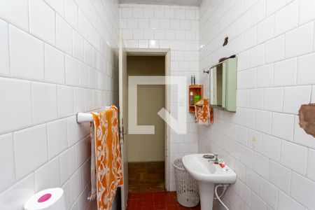 Casa à venda com 180m², 4 quartos e 1 vaga Casa à venda com 180m², 4 quartos e 1 vagaBanheiro 1