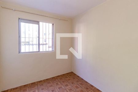 Quarto 2 de apartamento para alugar com 3 quartos, 56m² em Conjunto Habitacional Presidente Castelo Branco, Carapicuíba