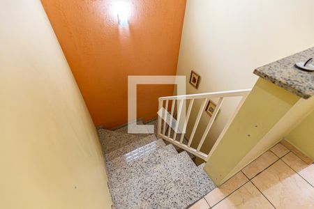 Escada Dormitórios de casa à venda com 3 quartos, 126m² em Vila Tibiriçá, Santo André