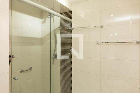 Banheiro 1 de apartamento à venda com 3 quartos, 119m² em Auxiliadora, Porto Alegre