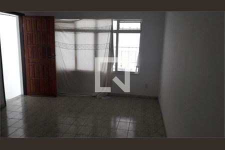 Casa à venda com 3 quartos, 100m² em Vila Nhocuné, São Paulo