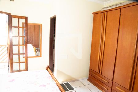 Quarto Suíte de casa à venda com 3 quartos, 171m² em Vila Antonieta, Guarulhos