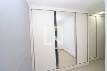 Quarto de apartamento à venda com 1 quarto, 36m² em Chácara Seis de Outubro, São Paulo