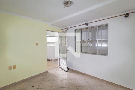 Sala de casa para alugar com 5 quartos, 220m² em Vila Yara, Osasco