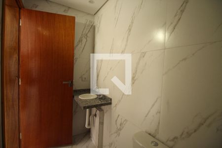 Banheiro de apartamento para alugar com 1 quarto, 29m² em Chácara Califórnia, São Paulo