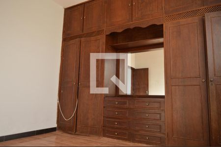 Quarto 1 de casa para alugar com 3 quartos, 200m² em Novo Progresso, Contagem