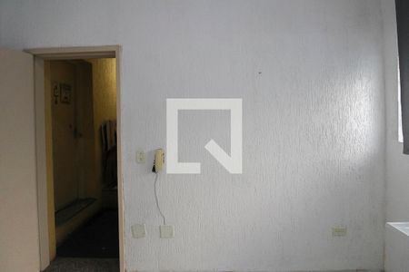 Sala/Quarto/Cozinha de casa para alugar com 0 quarto, 40m² em Cambuci, São Paulo