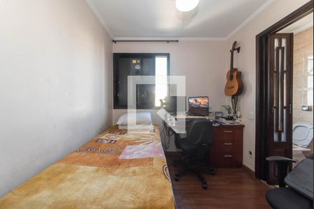Apartamento à venda com 147m², 4 quartos e 2 vagas Apartamento à venda com 147m², 4 quartos e 2 vagasSuíte