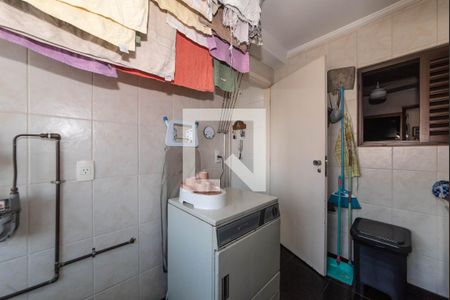 Apartamento à venda com 147m², 4 quartos e 2 vagas Apartamento à venda com 147m², 4 quartos e 2 vagasÁrea de Serviço