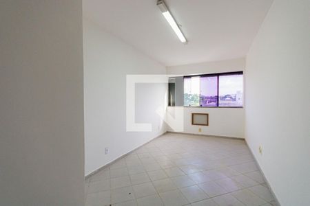 Sala/Quarto de apartamento para alugar com 1 quarto, 35m² em Jacarepaguá, Rio de Janeiro