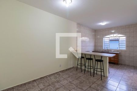 Sala de casa para alugar com 1 quarto, 45m² em Jardim Santa Cecilia, Guarulhos