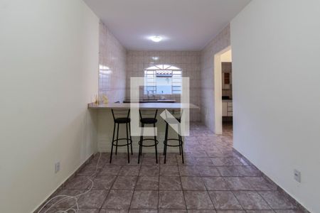 Sala de casa para alugar com 1 quarto, 45m² em Jardim Santa Cecilia, Guarulhos