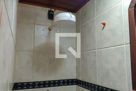 banheiro de casa de condomínio à venda com 6 quartos, 200m² em Taquara, Rio de Janeiro