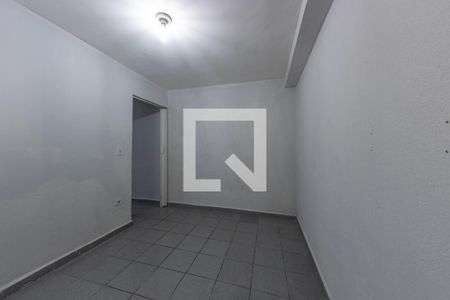 Quarto  de casa para alugar com 1 quarto, 70m² em Jardim Iva, São Paulo