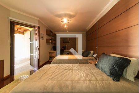 Casa à venda com 468m², 4 quartos e 4 vagas Casa à venda com 468m², 4 quartos e 4 vagasSuíte 1